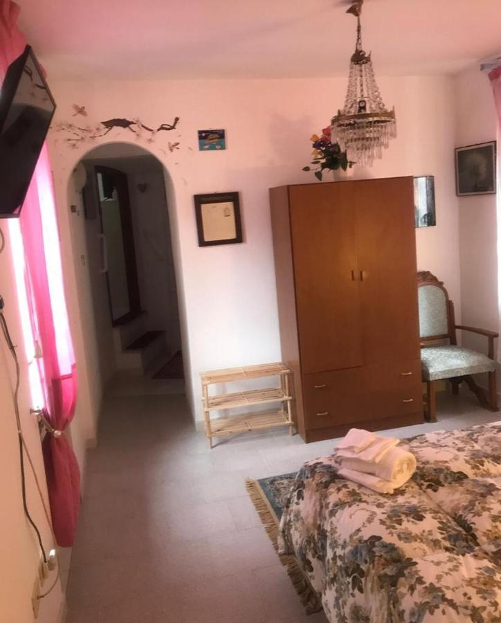 Casa Vacanze Rosa Blu Giffoni Valle Piana Esterno foto
